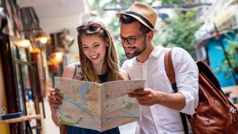 What’s Considered Rude in the United States? A Traveler’s Guide.